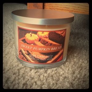 Avon-candle